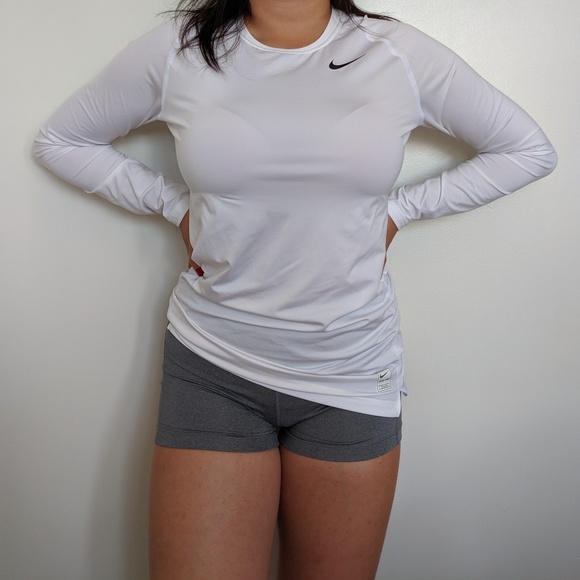 Nike Tops - Nike DriFit Long Sleeve